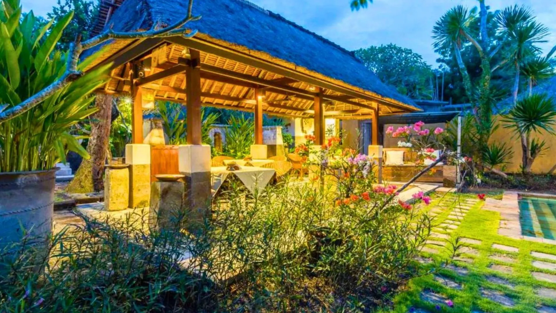 Vainavi 1 Bedroom Private Pool Villa Zn220 Sanur Endonezya