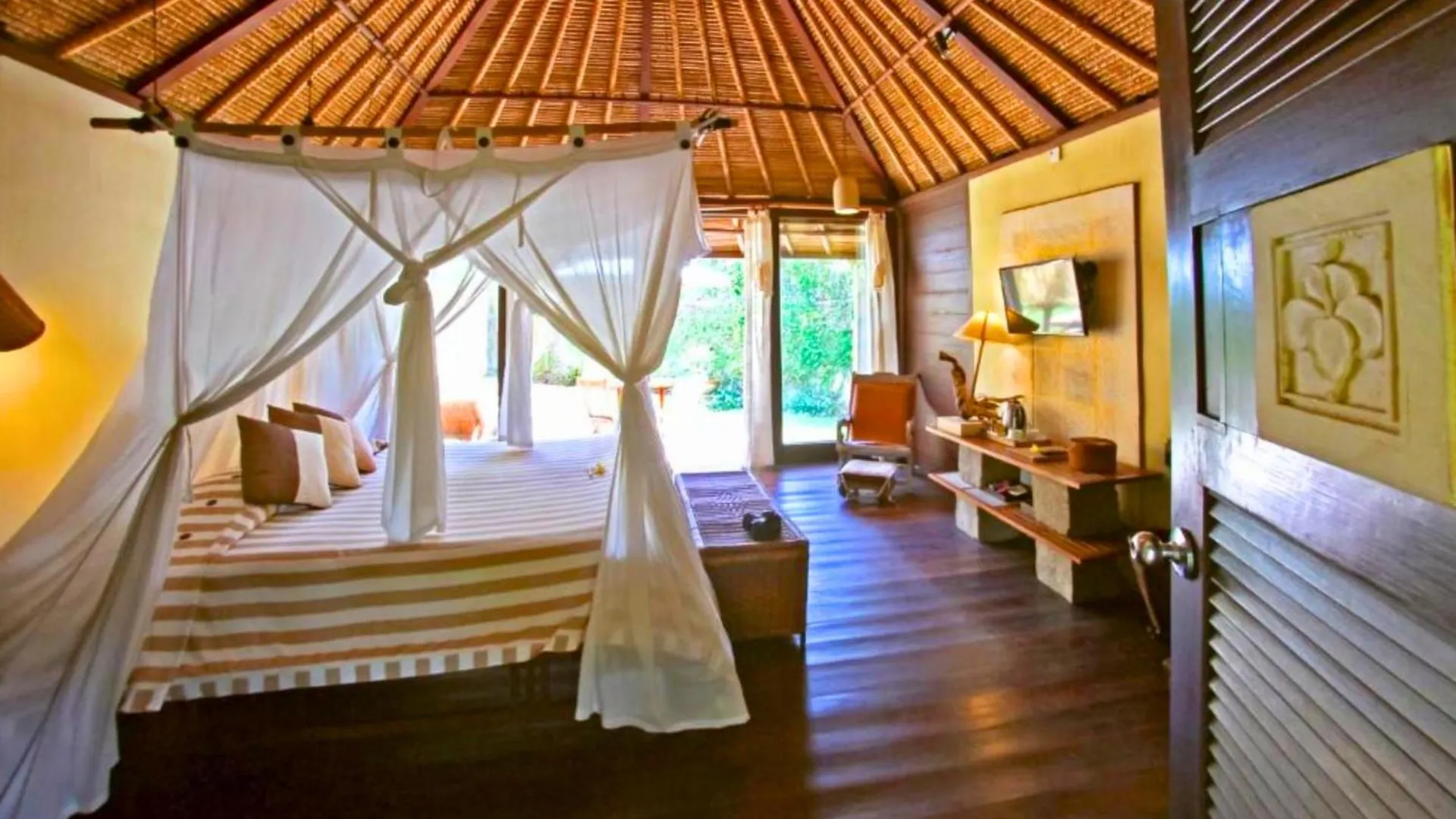 Vainavi 1 Bedroom Private Pool Villa Zn220 Sanur